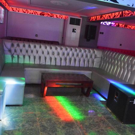 Nikita Hotel Yaoundé Zewnętrze zdjęcie