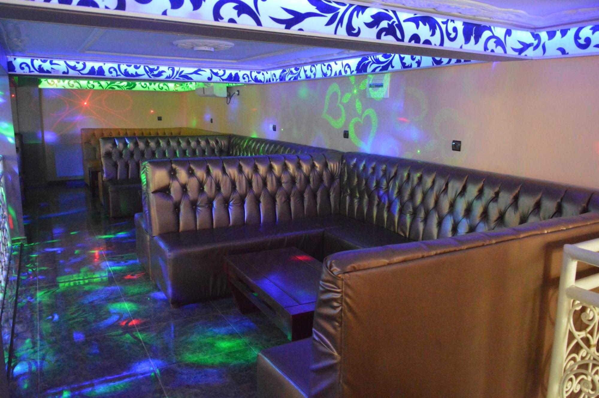 Nikita Hotel Yaoundé Zewnętrze zdjęcie