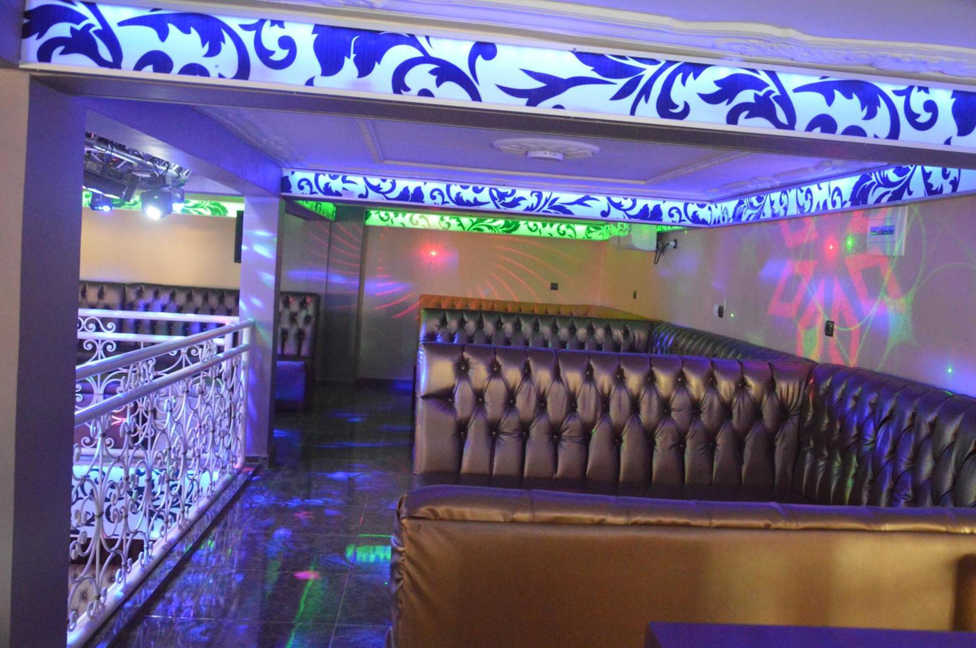 Nikita Hotel Yaoundé Zewnętrze zdjęcie
