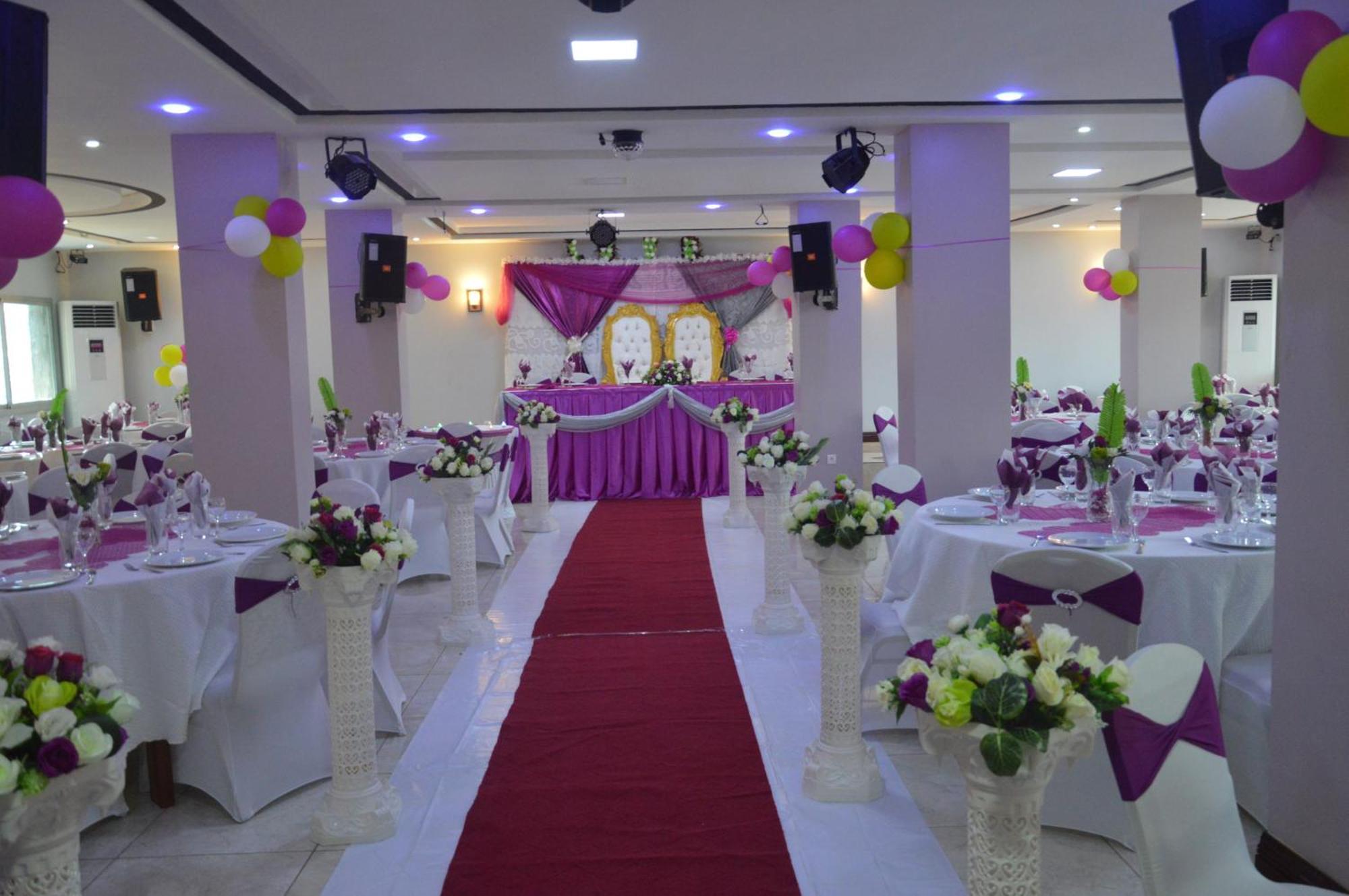 Nikita Hotel Yaoundé Zewnętrze zdjęcie